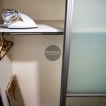 Berkat Studio Hotel โกตาบารู ภายนอก รูปภาพ