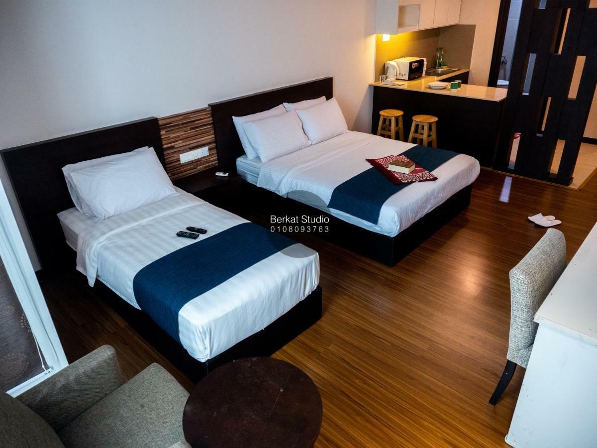 Berkat Studio Hotel โกตาบารู ภายนอก รูปภาพ