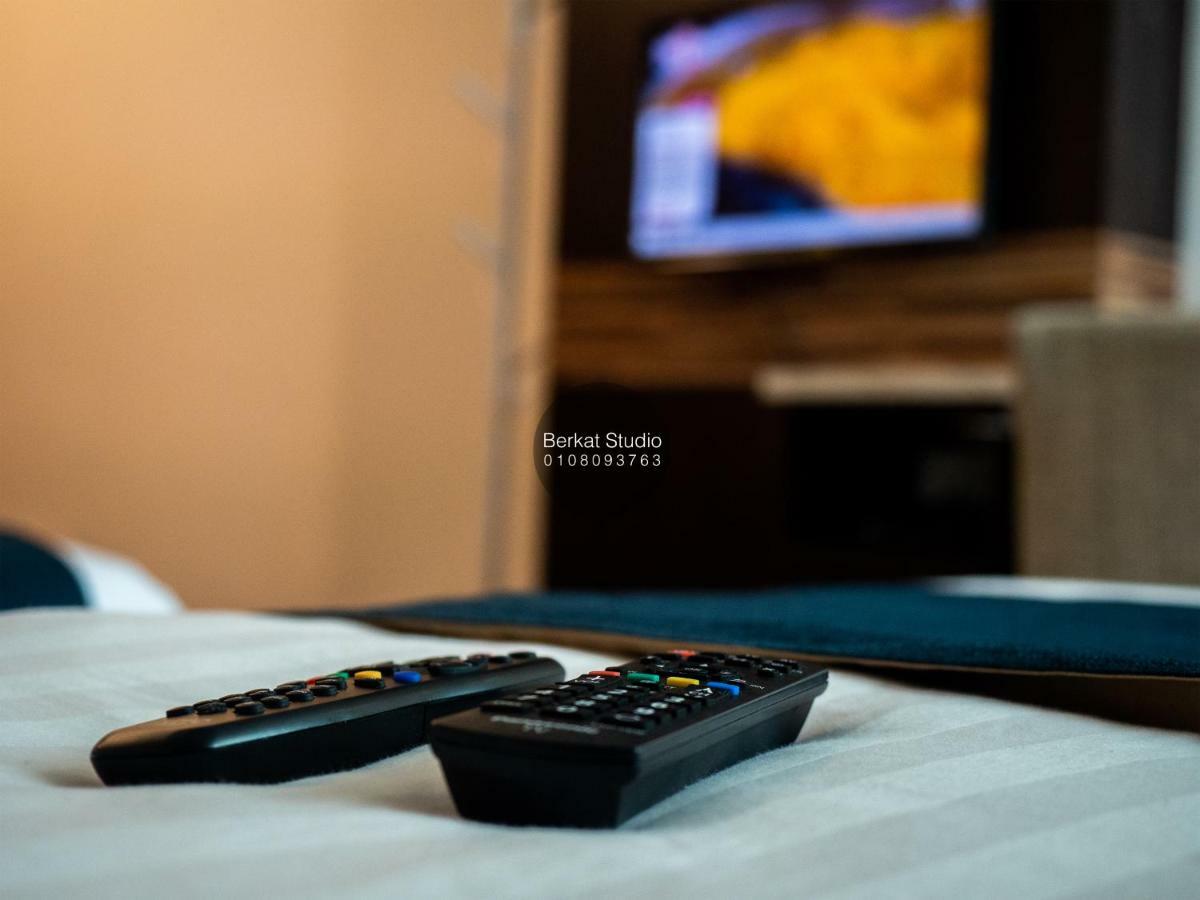 Berkat Studio Hotel โกตาบารู ภายนอก รูปภาพ