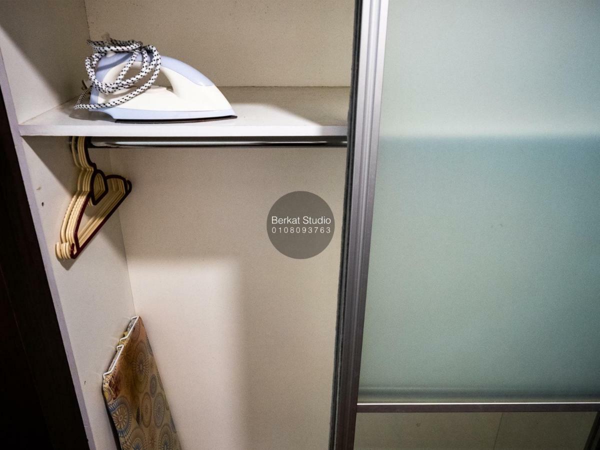 Berkat Studio Hotel โกตาบารู ภายนอก รูปภาพ