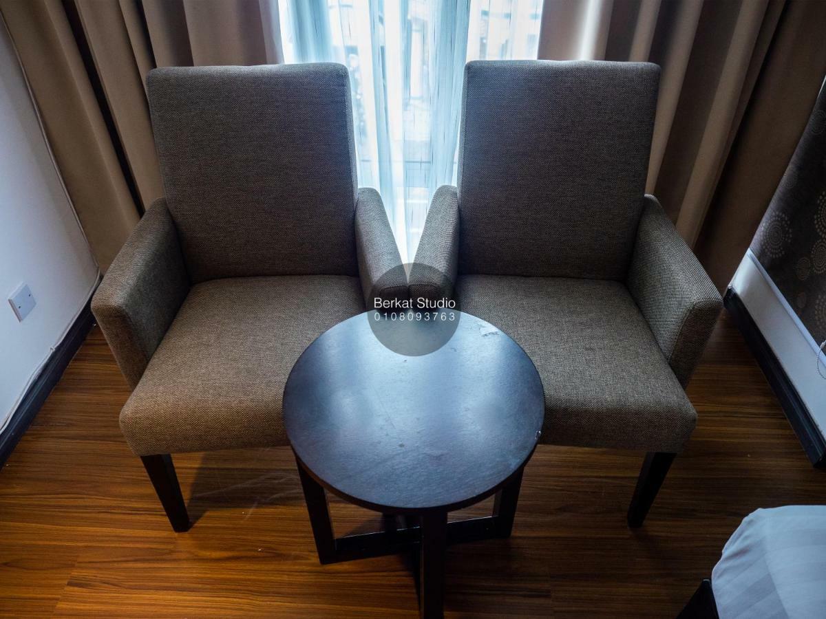 Berkat Studio Hotel โกตาบารู ภายนอก รูปภาพ